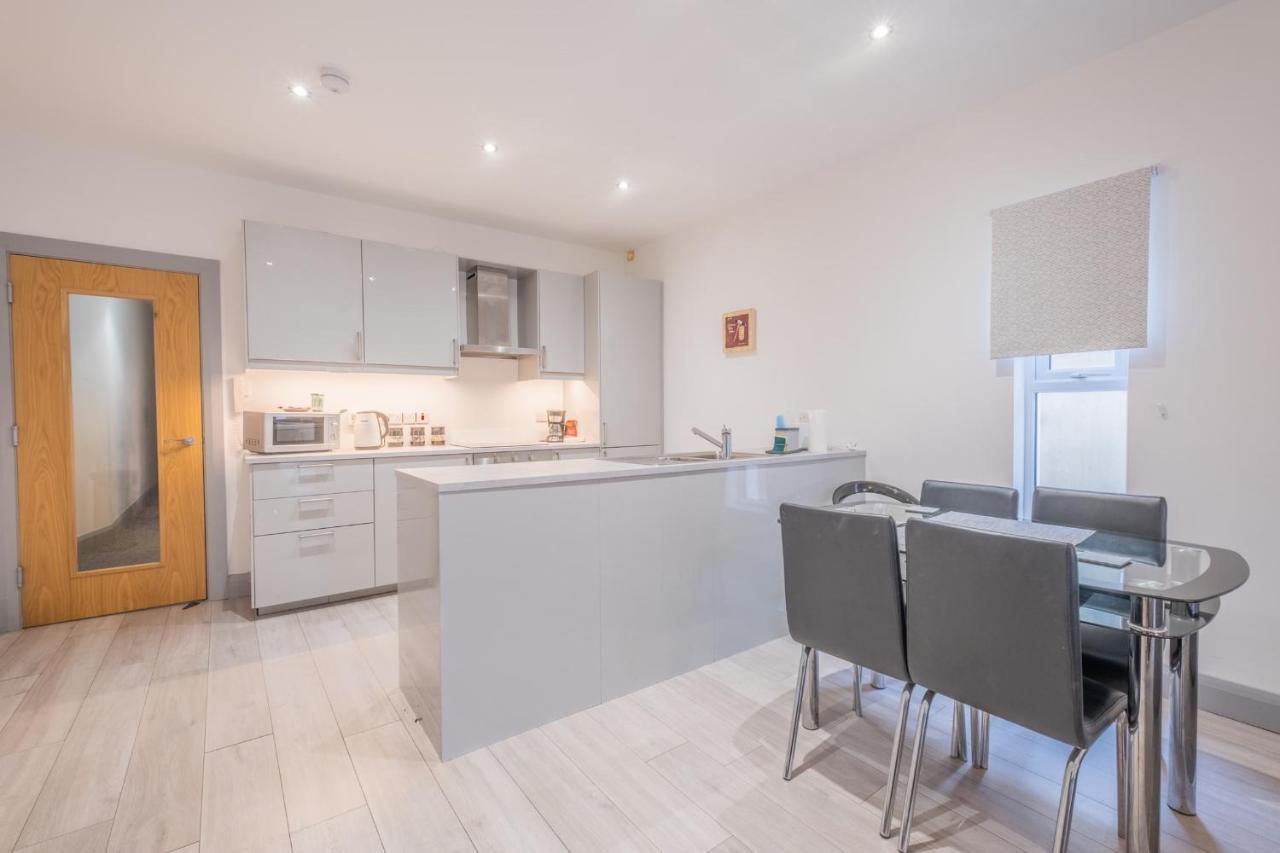 Portrush Marine Apartments Flat 5 Buitenkant foto